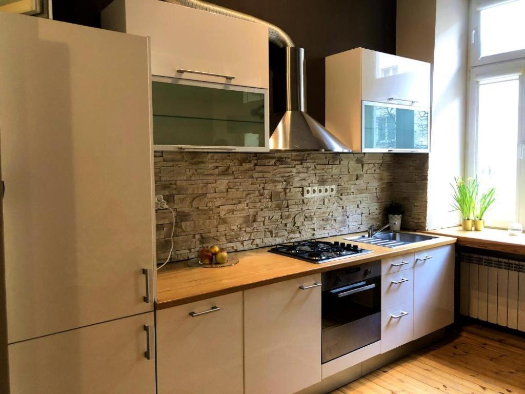 ורשה Wilcza 54 Prywatne Mieszkanie Z Balkonem W Centrum 400M Od Dworca Centralnego Samodzielne Zameldowanie! Self Check-In System! מראה חיצוני תמונה